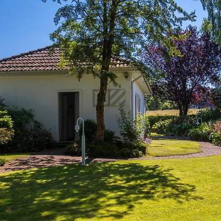 Ferienhaus Waldhaus Dom wakacyjny Bestwig